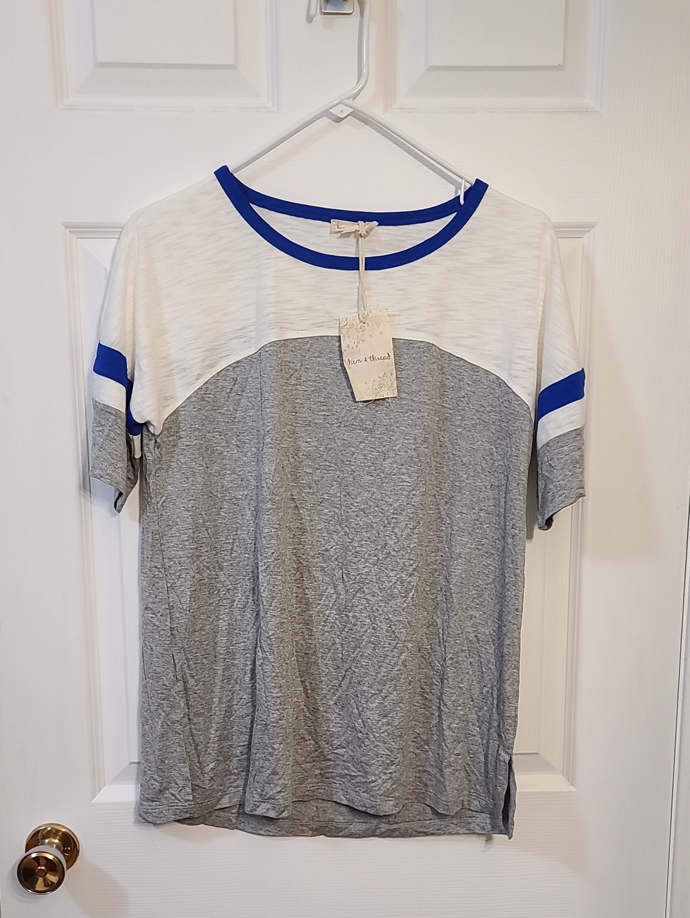 NWT Hem & Thread Colourblock Varsity Tee Raglan Rayon Soft Sporty Athleisure